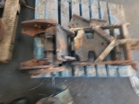 מצמד מהיר עבור טרקטור חקלאי Deutz Dxbis110, Dx110, 140, 145 Dx Pick Up Hitch Parts 0000: תמונה 6