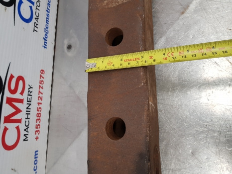 Fendt Vario, 400, 500, 700, 800, Draw Bar Hook F199500160130 - מסגרת/ שלדה: תמונה 3 Fendt Vario, 400, 500, 700, 800, Draw Bar Hook F199500160130 - מסגרת/ שלדה: תמונה 3