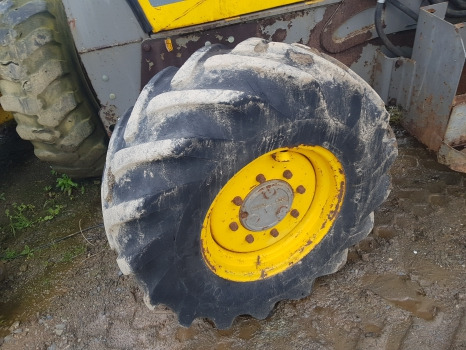 Fermec 750, 760, 860 Front Wheel 6.0/70-20 - חבילת גלגלים וצמיגים עבור מכונה חקלאית: תמונה 5 Fermec 750, 760, 860 Front Wheel 6.0/70-20 - חבילת גלגלים וצמיגים עבור מכונה חקלאית: תמונה 5