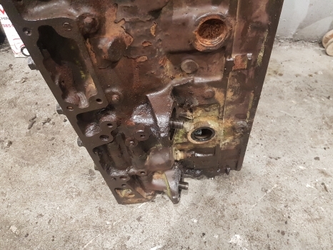 Fiat 1180, 1180dt Engine Block 4673192, 4679122 - בלוק צילינדר עבור טרקטור חקלאי: תמונה 5 Fiat 1180, 1180dt Engine Block 4673192, 4679122 - בלוק צילינדר עבור טרקטור חקלאי: תמונה 5