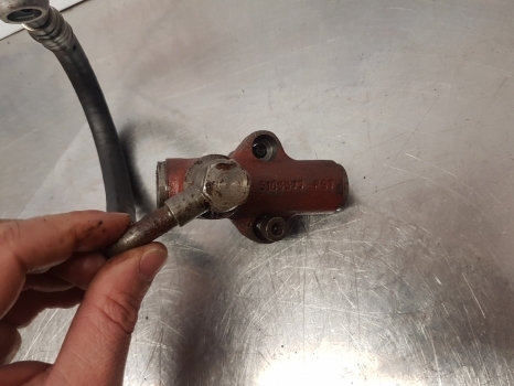 Fiat 1180, 130-90, 140-90, 160-90 Ford 8430, 8630, 8830 Hydraulic Valve 5114207 - שסתום הידרולי עבור טרקטור חקלאי: תמונה 2 Fiat 1180, 130-90, 140-90, 160-90 Ford 8430, 8630, 8830 Hydraulic Valve 5114207 - שסתום הידרולי עבור טרקטור חקלאי: תמונה 2