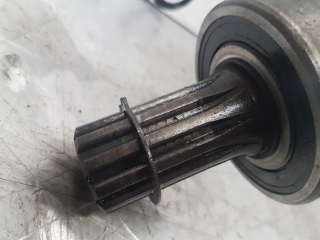 Fiat 140-90, 130-90, 160-90, 180-90, 8430, 8630 Pro Drive Shaft Long 5107683 - גל הנעה עבור טרקטור חקלאי: תמונה 2 Fiat 140-90, 130-90, 160-90, 180-90, 8430, 8630 Pro Drive Shaft Long 5107683 - גל הנעה עבור טרקטור חקלאי: תמונה 2