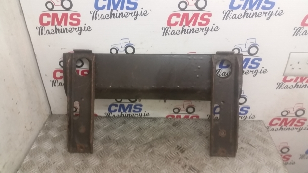 Fiat F100 - F140 Engine Rear Bracket Panel - מנוע וחלקים עבור טרקטור חקלאי: תמונה 2 Fiat F100 - F140 Engine Rear Bracket Panel - מנוע וחלקים עבור טרקטור חקלאי: תמונה 2