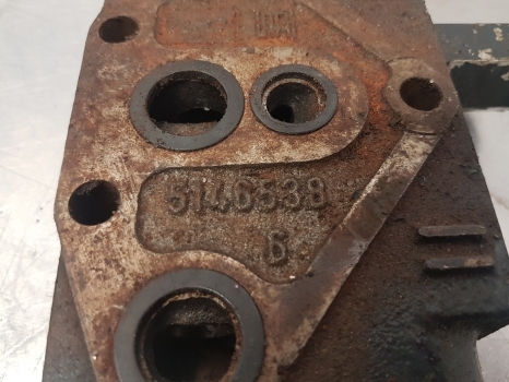 Fiat F110, F115, F120, F130, F140, Dt Spool Control Valve Body 5146538, 5161888 - שסתום הידרולי עבור טרקטור חקלאי: תמונה 4 Fiat F110, F115, F120, F130, F140, Dt Spool Control Valve Body 5146538, 5161888 - שסתום הידרולי עבור טרקטור חקלאי: תמונה 4