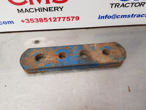 Ford 10, 30, 40, Tw Series, Weight Plate Clamp 82005143, E0nn3n245aa11b - משקל נגד: תמונה 1 Ford 10, 30, 40, Tw Series, Weight Plate Clamp 82005143, E0nn3n245aa11b - משקל נגד: תמונה 1