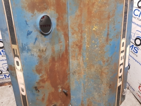 Ford 10 Series 5610, 6610, 7410, 7610, 6810 Sq Cab Bonnet Hood Panel 2 Holes - מכסה מנוע עבור טרקטור חקלאי: תמונה 3 Ford 10 Series 5610, 6610, 7410, 7610, 6810 Sq Cab Bonnet Hood Panel 2 Holes - מכסה מנוע עבור טרקטור חקלאי: תמונה 3
