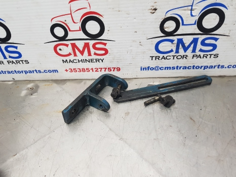 Ford 2810, 4610, 4600 Alternator Bracket Kit D3nn10239a, 81837759 - אלטרנטור עבור מכונה חקלאית: תמונה 5 Ford 2810, 4610, 4600 Alternator Bracket Kit D3nn10239a, 81837759 - אלטרנטור עבור מכונה חקלאית: תמונה 5
