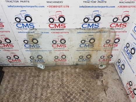 Ford 4000, 5000, 7000 Cab Front Glass 81822765 - חלון וחלקים עבור טרקטור חקלאי: תמונה 1 Ford 4000, 5000, 7000 Cab Front Glass 81822765 - חלון וחלקים עבור טרקטור חקלאי: תמונה 1