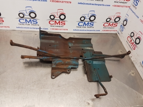 Ford 4600, 3600, 2600, 7600 Engine Bonnet Support E4nn16b814ba, 83953493 - מכסה מנוע עבור טרקטור חקלאי: תמונה 1 Ford 4600, 3600, 2600, 7600 Engine Bonnet Support E4nn16b814ba, 83953493 - מכסה מנוע עבור טרקטור חקלאי: תמונה 1