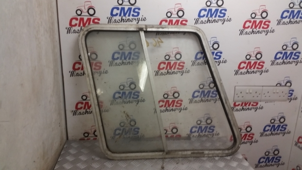 Ford 4600 Duncan Side Window Glass - חלון וחלקים עבור טרקטור חקלאי: תמונה 1 Ford 4600 Duncan Side Window Glass - חלון וחלקים עבור טרקטור חקלאי: תמונה 1