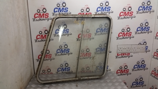 Ford 4600 Duncan Side Window Glass - חלון וחלקים עבור טרקטור חקלאי: תמונה 2 Ford 4600 Duncan Side Window Glass - חלון וחלקים עבור טרקטור חקלאי: תמונה 2