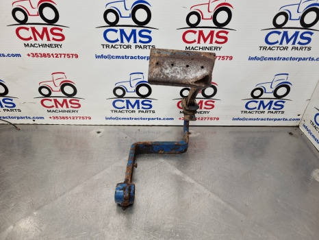Ford 4610, 10 Series, Lp Cab Brake Pedal D4nn2n003c - דוושה עבור טרקטור חקלאי: תמונה 1 Ford 4610, 10 Series, Lp Cab Brake Pedal D4nn2n003c - דוושה עבור טרקטור חקלאי: תמונה 1