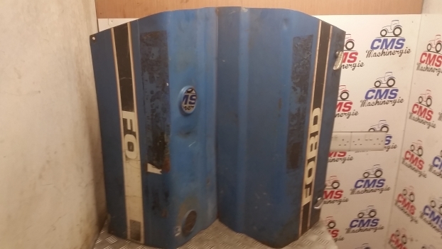 Ford 4610 Engine Hood, Pannel, Bonnet Assembly D7nn16626a, 85700572 - מכסה מנוע עבור טרקטור חקלאי: תמונה 2 Ford 4610 Engine Hood, Pannel, Bonnet Assembly D7nn16626a, 85700572 - מכסה מנוע עבור טרקטור חקלאי: תמונה 2