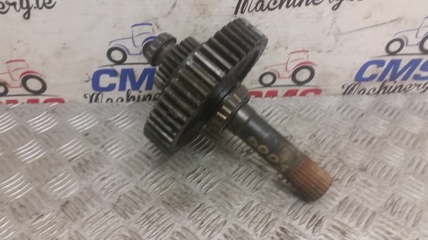 Ford 6610 ,10 S Transmission Shaft C9nn7n071b And Gear (49t) 83960022, C5nn7146a - תמסורת עבור טרקטור חקלאי: תמונה 1 Ford 6610 ,10 S Transmission Shaft C9nn7n071b And Gear (49t) 83960022, C5nn7146a - תמסורת עבור טרקטור חקלאי: תמונה 1