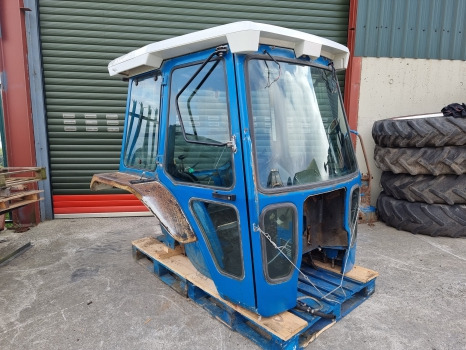 Ford 7810, 7910, 8210, Complete Super Q Cab Series 2, Complete Cab Cab No60 - תא: תמונה 1 Ford 7810, 7910, 8210, Complete Super Q Cab Series 2, Complete Cab Cab No60 - תא: תמונה 1