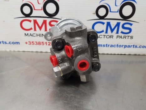 Ford County, 3000, 4000, 3500 Hydraulic Steering Pump 81816584, C7nn3a674e - היגוי: תמונה 5 Ford County, 3000, 4000, 3500 Hydraulic Steering Pump 81816584, C7nn3a674e - היגוי: תמונה 5