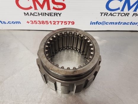 Ford Tw5, Tw35, 8530, 8730, Tw, 30 S. Coupling Sliding Gear 83933554, D8nn7106ca - גל מדחף עבור טרקטור חקלאי: תמונה 2 Ford Tw5, Tw35, 8530, 8730, Tw, 30 S. Coupling Sliding Gear 83933554, D8nn7106ca - גל מדחף עבור טרקטור חקלאי: תמונה 2