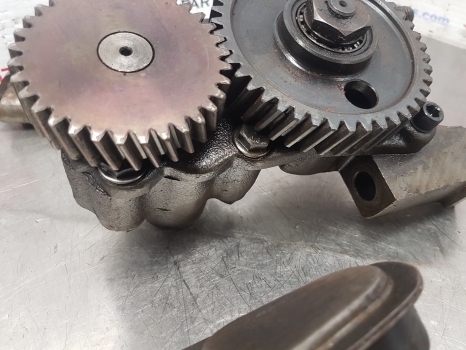 International 885xl, 784, 585, 785, 674 Engine Oil Pump 3055194r92, 3136430r95 - משאבת שמן עבור טרקטור חקלאי: תמונה 5 International 885xl, 784, 585, 785, 674 Engine Oil Pump 3055194r92, 3136430r95 - משאבת שמן עבור טרקטור חקלאי: תמונה 5
