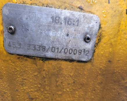 Jcb 530-105 Front axle differential unit complete 18.16/1 18.16:1, 18.16:1, 453/3338 - סרן קדמי עבור מכונה חקלאית: תמונה 2 Jcb 530-105 Front axle differential unit complete 18.16/1 18.16:1, 18.16:1, 453/3338 - סרן קדמי עבור מכונה חקלאית: תמונה 2