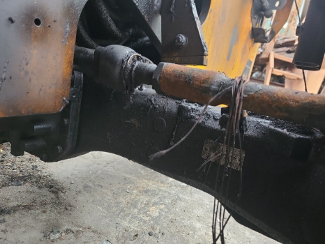 Jcb 542-70 Ag Rear axle housing 589/m6926, 458/m6947 - סרן אחורי: תמונה 2 Jcb 542-70 Ag Rear axle housing 589/m6926, 458/m6947 - סרן אחורי: תמונה 2