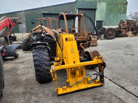 Jcb 542-70 Ag Transmission Gearbox Complete Ps766luc, Ps766 Luc, 455/m5870 - תיבת הילוכים: תמונה 2 Jcb 542-70 Ag Transmission Gearbox Complete Ps766luc, Ps766 Luc, 455/m5870 - תיבת הילוכים: תמונה 2