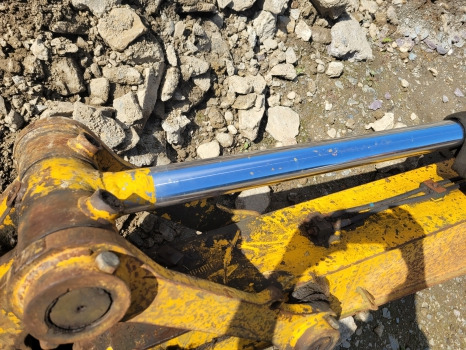 Jcb Jz140, Js130, Js145 Bucket Ram Cylinder 331/41477, 332/k5378, 331/17714 - צילינדר הידרולי עבור מחפר: תמונה 2 Jcb Jz140, Js130, Js145 Bucket Ram Cylinder 331/41477, 332/k5378, 331/17714 - צילינדר הידרולי עבור מחפר: תמונה 2