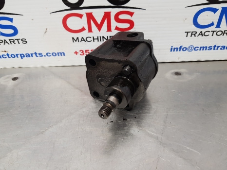 John Deere 1630, 6200, 2140, 2130 Engine Oil Pump Re35685, T20298, Ar59621 - משאבת שמן עבור מכונה חקלאית: תמונה 1 John Deere 1630, 6200, 2140, 2130 Engine Oil Pump Re35685, T20298, Ar59621 - משאבת שמן עבור מכונה חקלאית: תמונה 1