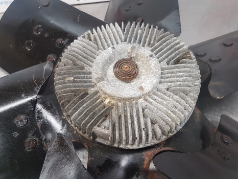 John Deere 3350, 3150, 3050, 2955 Fan 6 Blades And Clucth Re26918, Al69177 - מאוורר עבור טרקטור חקלאי: תמונה 4 John Deere 3350, 3150, 3050, 2955 Fan 6 Blades And Clucth Re26918, Al69177 - מאוורר עבור טרקטור חקלאי: תמונה 4