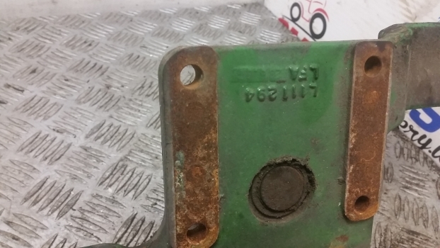 John Deere 6010, 6110, 6210, 6505, 6615, 6415, 6205 Housing Fan Support L111294 - מאוורר עבור טרקטור חקלאי: תמונה 2 John Deere 6010, 6110, 6210, 6505, 6615, 6415, 6205 Housing Fan Support L111294 - מאוורר עבור טרקטור חקלאי: תמונה 2