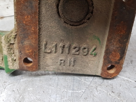 John Deere 6010, Se6010 Series 6610 Fan Support Bracket L111294 - מאוורר עבור טרקטור חקלאי: תמונה 4 John Deere 6010, Se6010 Series 6610 Fan Support Bracket L111294 - מאוורר עבור טרקטור חקלאי: תמונה 4