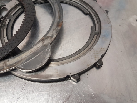 תיבת הילוכים John Deere 6110, 6400, Transmission Powrquad Planetary Brake Discs Kit R176474: תמונה 7