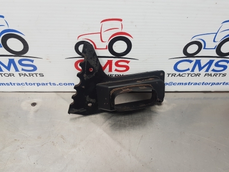 John Deere 6115m, 6m Series, Cab Interior Panel Al216050 - תא ופנים הרכב: תמונה 1 John Deere 6115m, 6m Series, Cab Interior Panel Al216050 - תא ופנים הרכב: תמונה 1