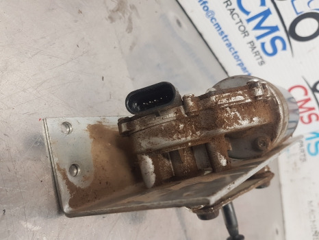John Deere 6145r, 6m, 6r Series, Rear Wiper Motor Assy Al222250 - מגב עבור מכונה חקלאית: תמונה 5 John Deere 6145r, 6m, 6r Series, Rear Wiper Motor Assy Al222250 - מגב עבור מכונה חקלאית: תמונה 5
