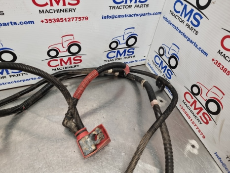 John Deere 6145r, 6r Series, Battery Cables Assy Al218316, Al220485 - מערכת חשמל עבור מכונה חקלאית: תמונה 4 John Deere 6145r, 6r Series, Battery Cables Assy Al218316, Al220485 - מערכת חשמל עבור מכונה חקלאית: תמונה 4