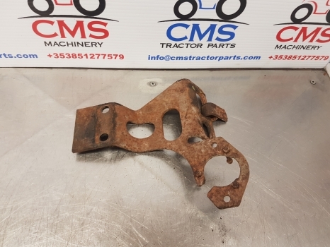 John Deere 6400, 6100, 6200, 6300, 6800 Hydraulic Bracket Al82383 - חלקי הידרוליקה עבור טרקטור חקלאי: תמונה 3 John Deere 6400, 6100, 6200, 6300, 6800 Hydraulic Bracket Al82383 - חלקי הידרוליקה עבור טרקטור חקלאי: תמונה 3