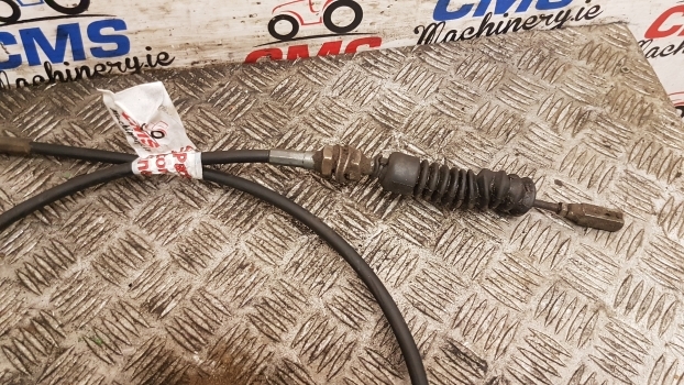 Landini Mythos Series 115 Control Cable 4. Please Check The Photos. - תא ופנים הרכב עבור טרקטור חקלאי: תמונה 2 Landini Mythos Series 115 Control Cable 4. Please Check The Photos. - תא ופנים הרכב עבור טרקטור חקלאי: תמונה 2