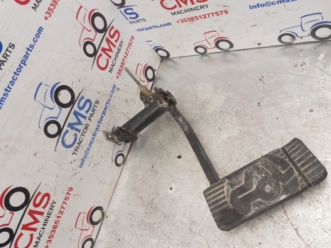 Manitou Mrt 2540 M Series Cab Brake Pedal 527321 - דוושה עבור מפעיל טלסקופי: תמונה 2 Manitou Mrt 2540 M Series Cab Brake Pedal 527321 - דוושה עבור מפעיל טלסקופי: תמונה 2