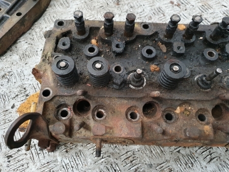 Massey Ferguson 133, 135, 140, 145, 148, 150, Ad3.152 Cylinder Head 86550 - ראש צילינדר עבור טרקטור חקלאי: תמונה 2 Massey Ferguson 133, 135, 140, 145, 148, 150, Ad3.152 Cylinder Head 86550 - ראש צילינדר עבור טרקטור חקלאי: תמונה 2