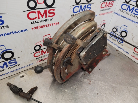 Massey Ferguson 290, 275, 298, 265 Draft Control, Quadrant 1870338m2, 1870316m2 - תא ופנים הרכב עבור מכונה חקלאית: תמונה 2 Massey Ferguson 290, 275, 298, 265 Draft Control, Quadrant 1870338m2, 1870316m2 - תא ופנים הרכב עבור מכונה חקלאית: תמונה 2