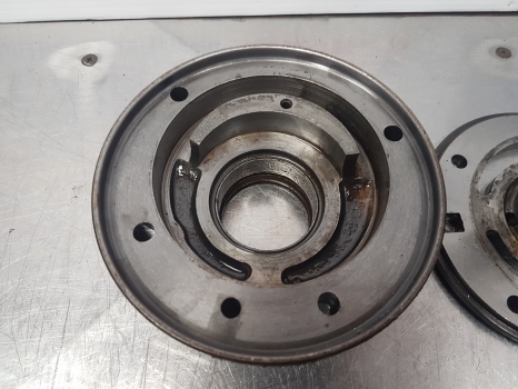 Massey Ferguson 50b, Ford 655, 555, 550 Torque Pump 83948816, 86516596 - תמסורת עבור טרקטור חקלאי: תמונה 5 Massey Ferguson 50b, Ford 655, 555, 550 Torque Pump 83948816, 86516596 - תמסורת עבור טרקטור חקלאי: תמונה 5