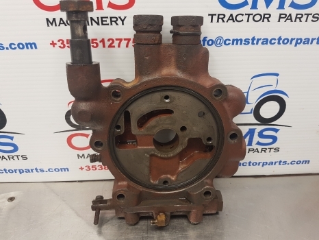 Massey Ferguson 50b Transmission Housing, Pump Housing Rcf7115b Mf - תמסורת עבור טרקטור חקלאי: תמונה 2 Massey Ferguson 50b Transmission Housing, Pump Housing Rcf7115b Mf - תמסורת עבור טרקטור חקלאי: תמונה 2