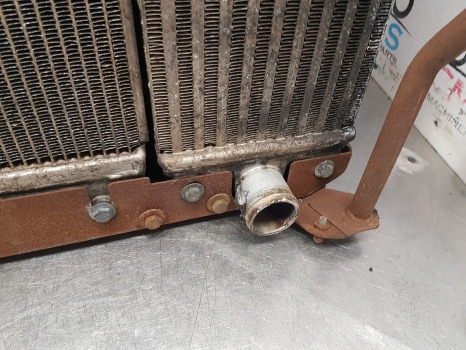 רדיאטור Massey Ferguson 5612, 5600 Series, Engine Water Cooler And Air Cooler 4375665m1: תמונה 10