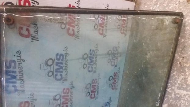 Massey Ferguson 690 Cab Frong Glass Windscreen Tg1246 - שמשה קדמית עבור טרקטור חקלאי: תמונה 3 Massey Ferguson 690 Cab Frong Glass Windscreen Tg1246 - שמשה קדמית עבור טרקטור חקלאי: תמונה 3