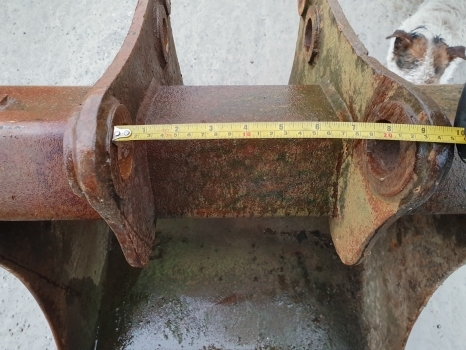 Massey Ferguson Digger Buckets Rear Bucket - דלי עבור מחפרון: תמונה 1 Massey Ferguson Digger Buckets Rear Bucket - דלי עבור מחפרון: תמונה 1