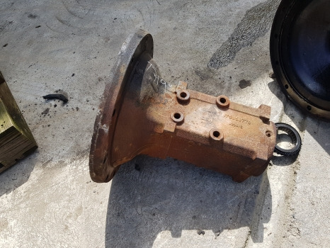 New Holland Case Puma T6000, T7 T7.190 Rear Trumpet Housing 87585077, 875850779 - סרן אחורי: תמונה 1 New Holland Case Puma T6000, T7 T7.190 Rear Trumpet Housing 87585077, 875850779 - סרן אחורי: תמונה 1