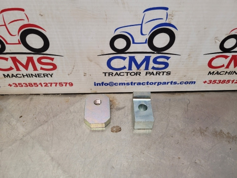 New Holland Case Tm, Mxm, T6, T7, Tsa, T7000, Maxxum, Puma Fan Weight Lock Plate Kit 82012443 - משקל נגד: תמונה 1 New Holland Case Tm, Mxm, T6, T7, Tsa, T7000, Maxxum, Puma Fan Weight Lock Plate Kit 82012443 - משקל נגד: תמונה 1