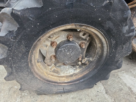New Holland T4.90 V, T4, T4000 Series Front Wheel Rim 260/70r16, 5184554 - חישוק עבור מכונה חקלאית: תמונה 1 New Holland T4.90 V, T4, T4000 Series Front Wheel Rim 260/70r16, 5184554 - חישוק עבור מכונה חקלאית: תמונה 1