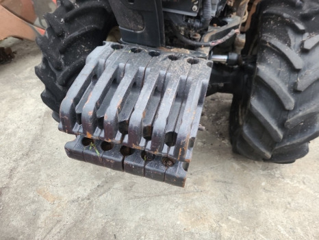 New Holland T4, T4000, Tn T4.90 V Case Quantum Series Front Weight Kit 5199312, - משקל נגד: תמונה 4 New Holland T4, T4000, Tn T4.90 V Case Quantum Series Front Weight Kit 5199312, - משקל נגד: תמונה 4