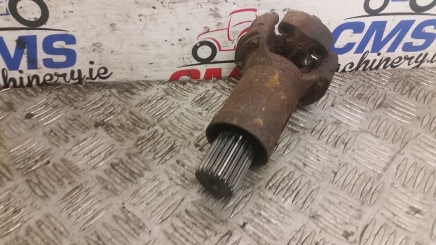 New Holland T5.100, T5.110, T5.120 4wd Propeller Shaft 47643626 - גל מדחף עבור טרקטור חקלאי: תמונה 3 New Holland T5.100, T5.110, T5.120 4wd Propeller Shaft 47643626 - גל מדחף עבור טרקטור חקלאי: תמונה 3