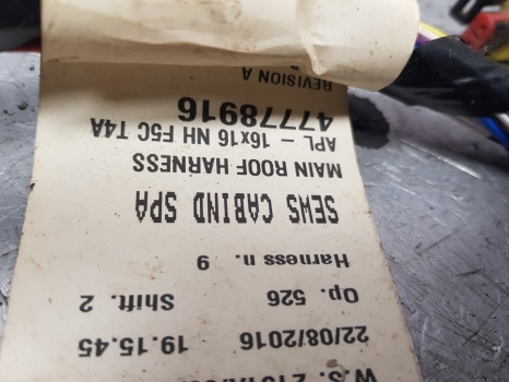 New Holland T5.95, T5.105, T5.115 Wiring Loom, Fuse Box 47778916 - כבלים/ רתמת חוט עבור טרקטור חקלאי: תמונה 2 New Holland T5.95, T5.105, T5.115 Wiring Loom, Fuse Box 47778916 - כבלים/ רתמת חוט עבור טרקטור חקלאי: תמונה 2
